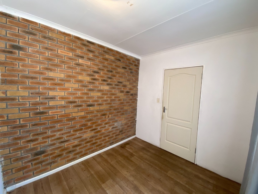 2 Bedroom Property for Sale in Table View Western Cape